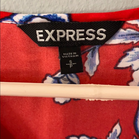 Top - Picture 2 of 2